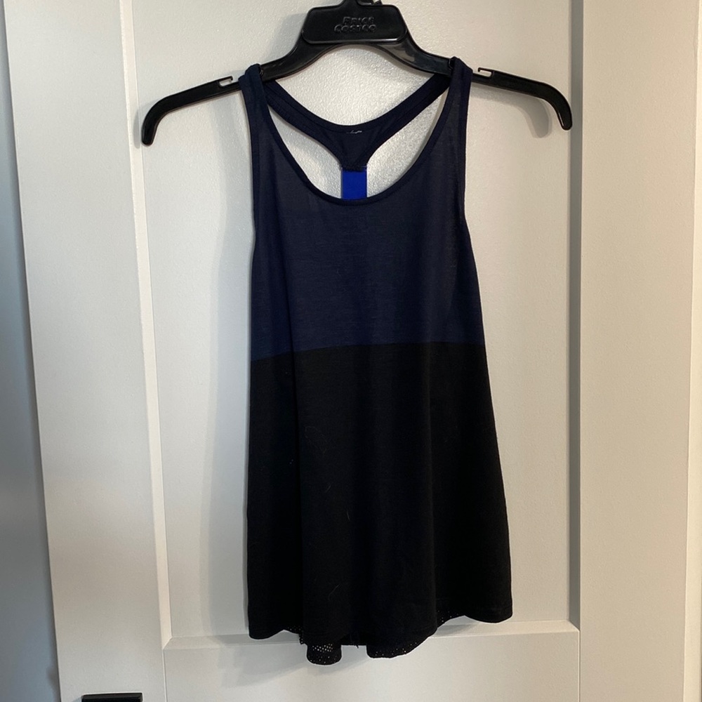 Navy and black Mondetta workout top